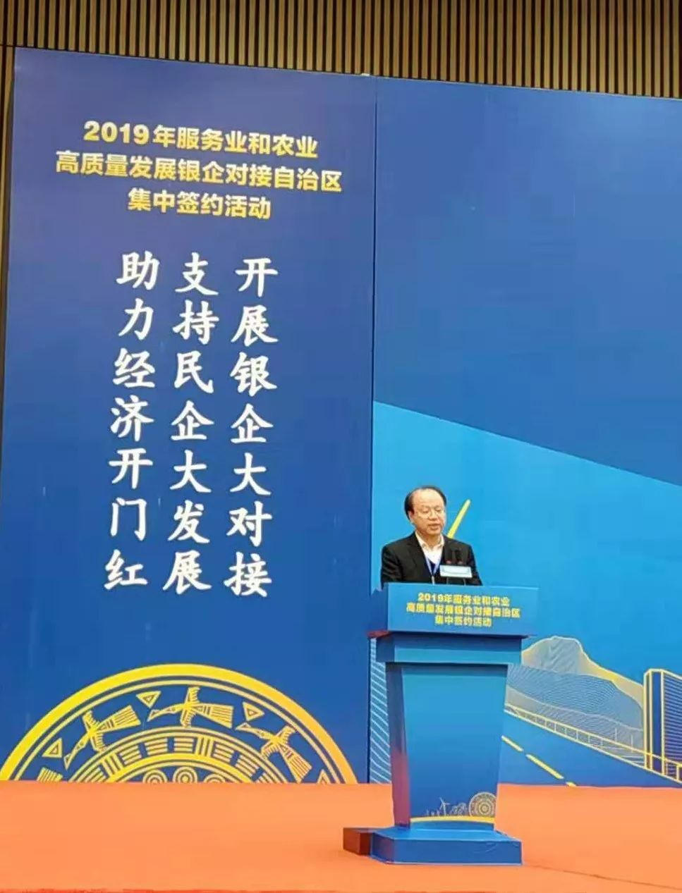 5c8b07ea18fd9.png 3.png